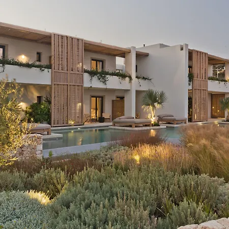 Almi Luxury Rooms-2